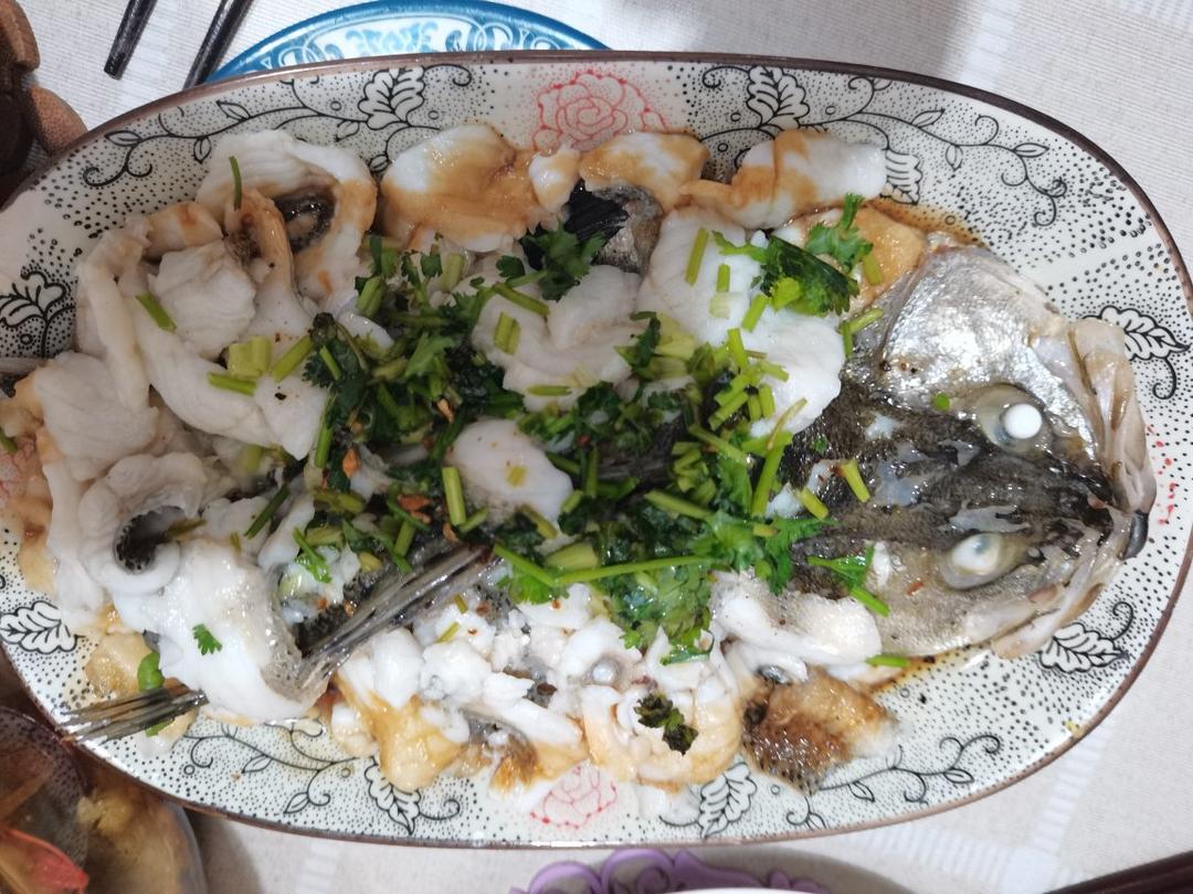 鲜嫩鲈鱼片