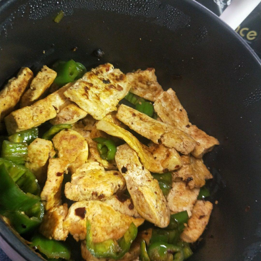青椒豆腐