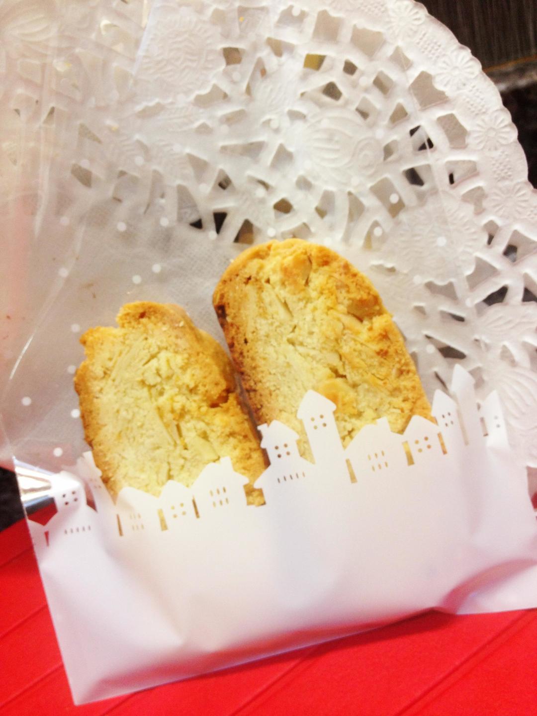 杏仁意大利脆饼的做法 步骤9