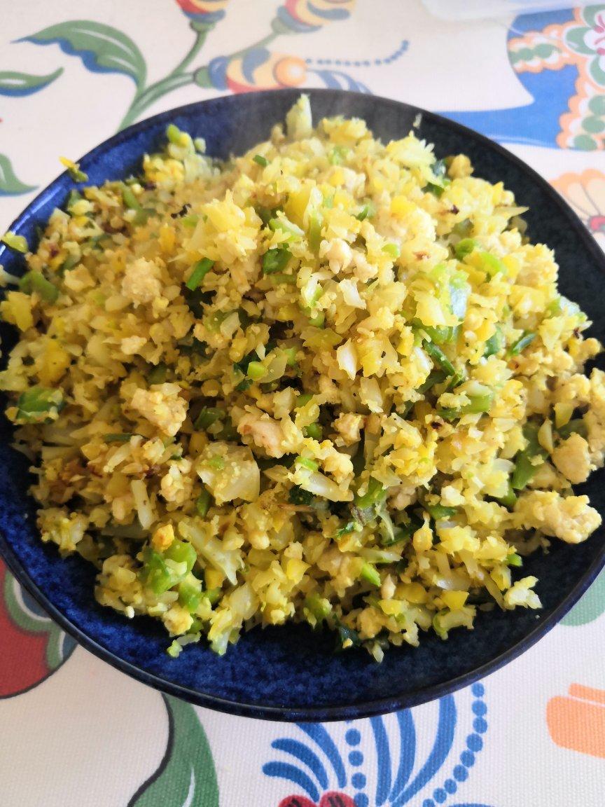 低碳水胡萝卜鸡肉菜花饭Cauliflower Rice
