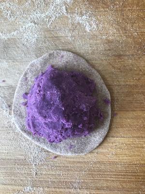 全麦紫薯饼的做法 步骤6