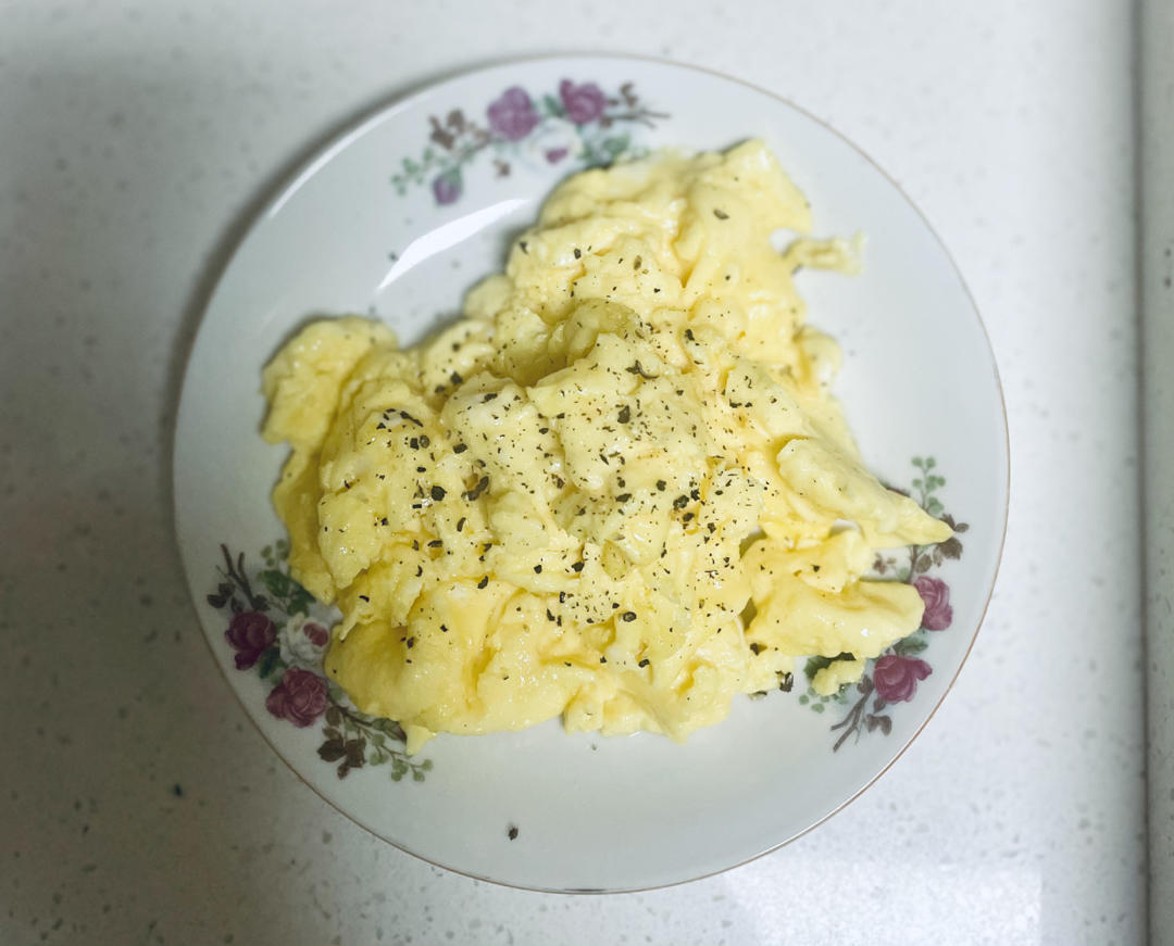🥚滑嫩嫩美式炒蛋🥚（简单快手）
