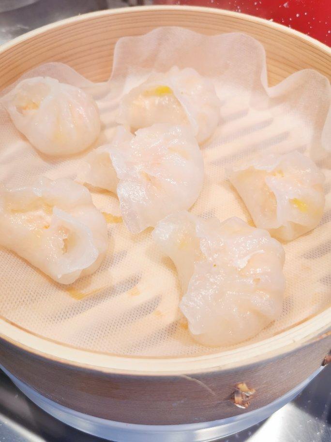 弯梳虾饺