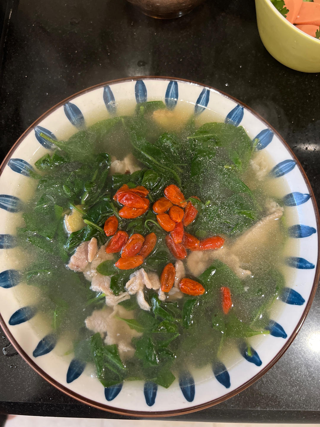 夏天多喝这道汤，不但清热还补血抗衰老