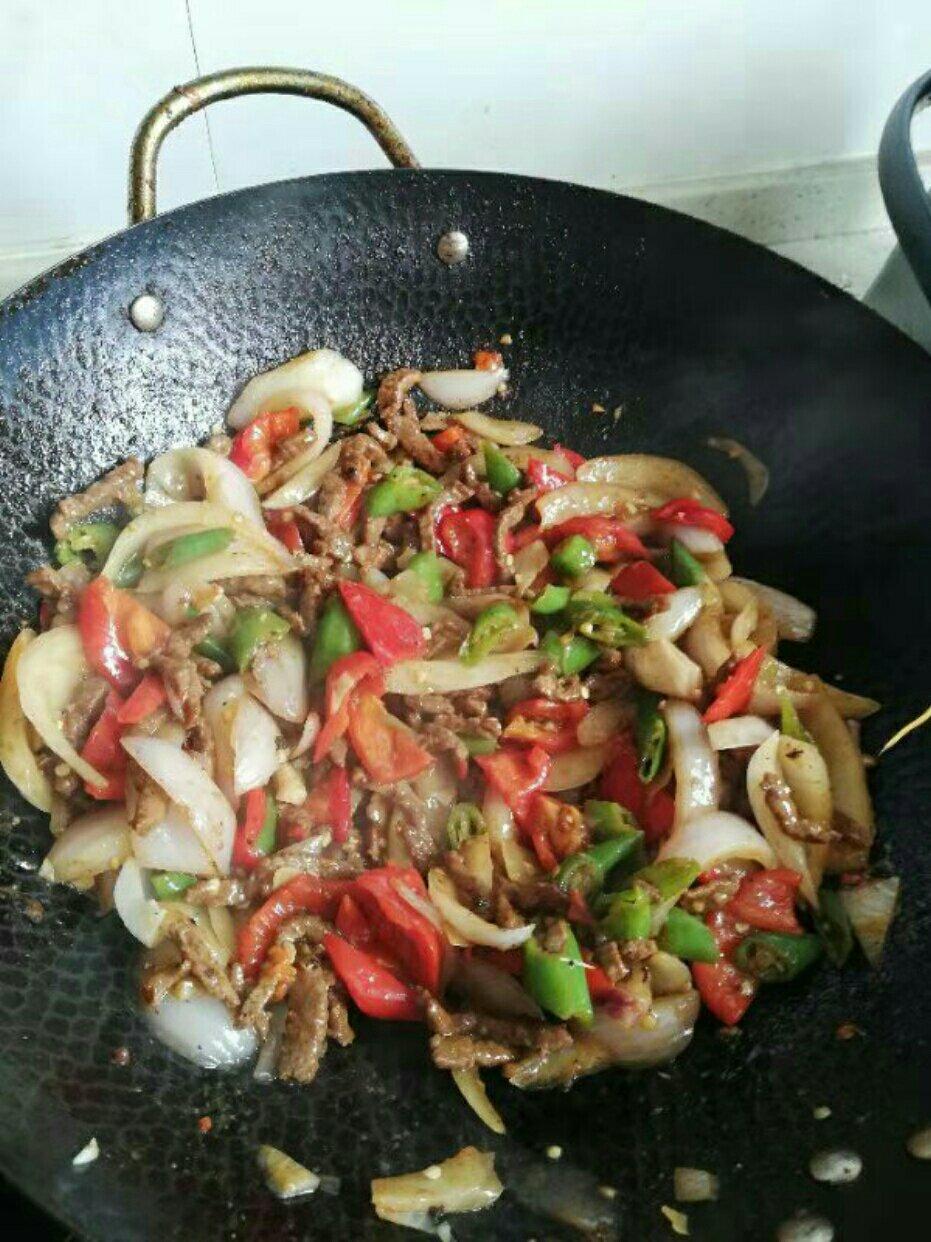 小炒黄牛肉（湘菜）