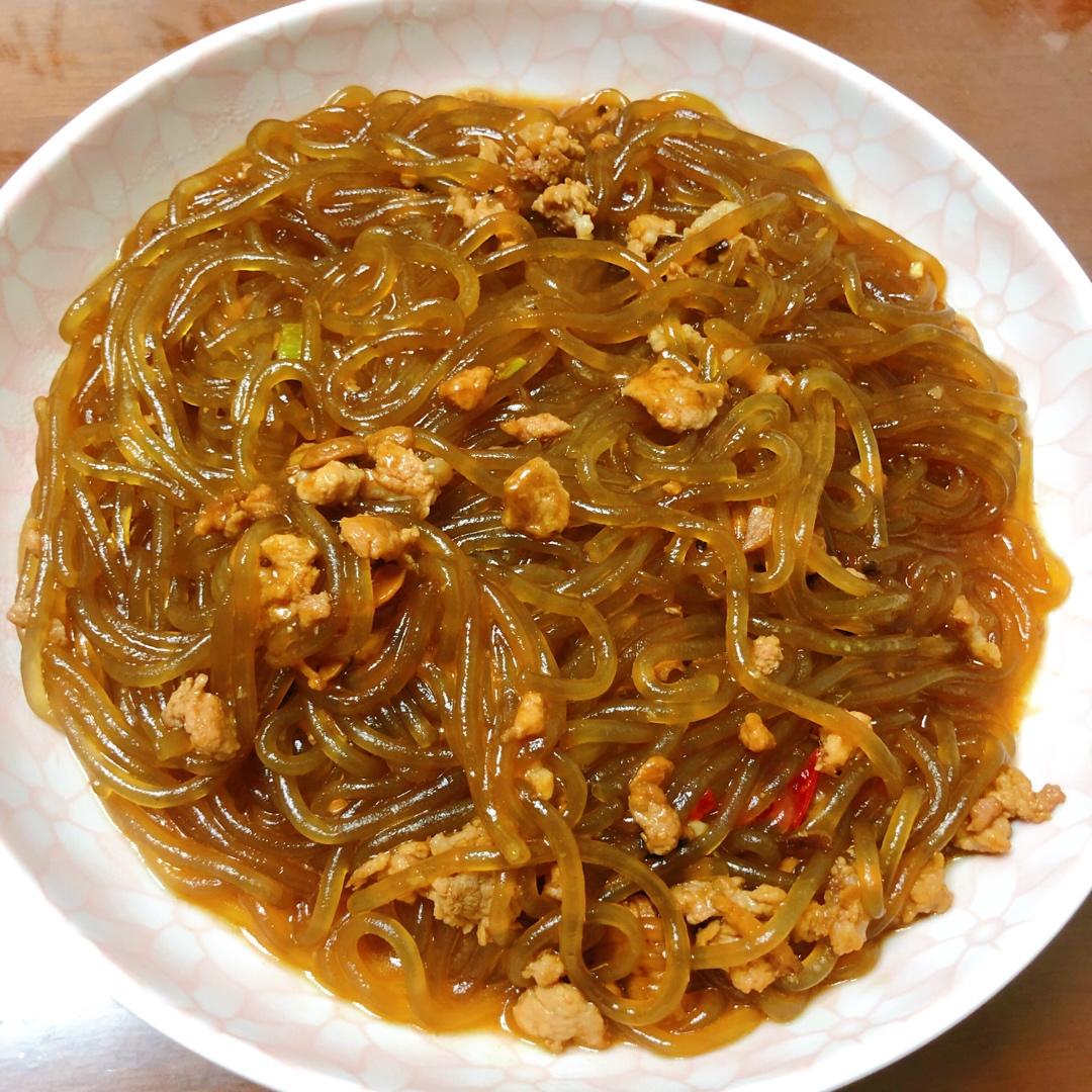 小梦几做的蚂蚁上树丨能下3碗米饭肉末粉丝