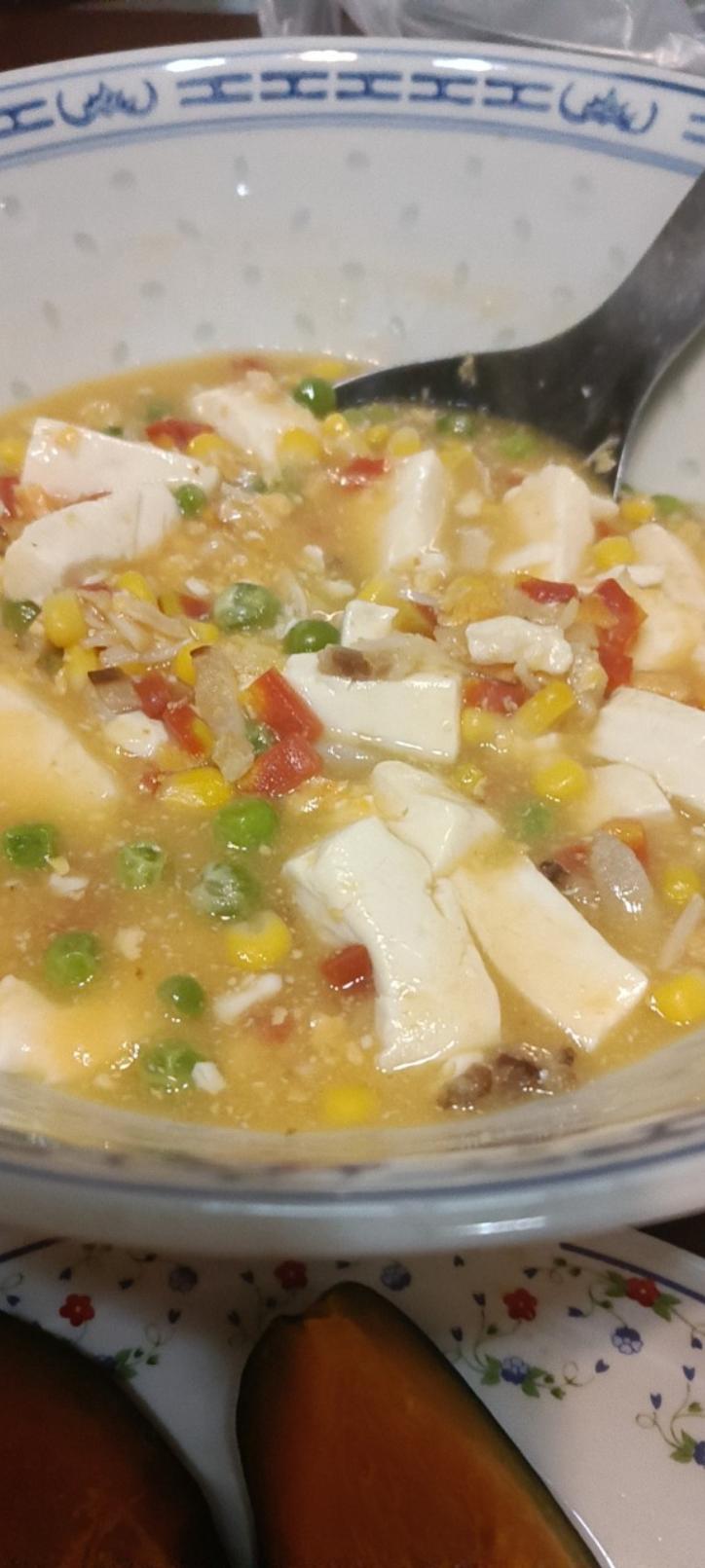 蟹黄豆腐（咸蛋黄版）