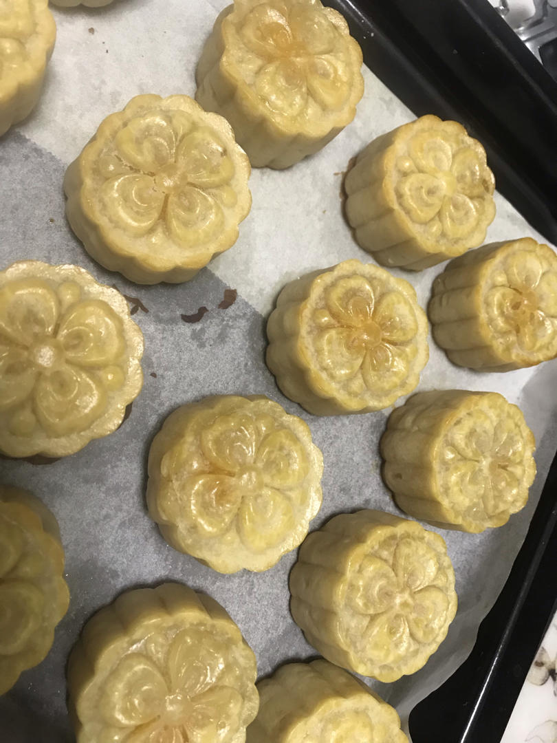 【曼食慢语】蛋黄莲蓉月饼