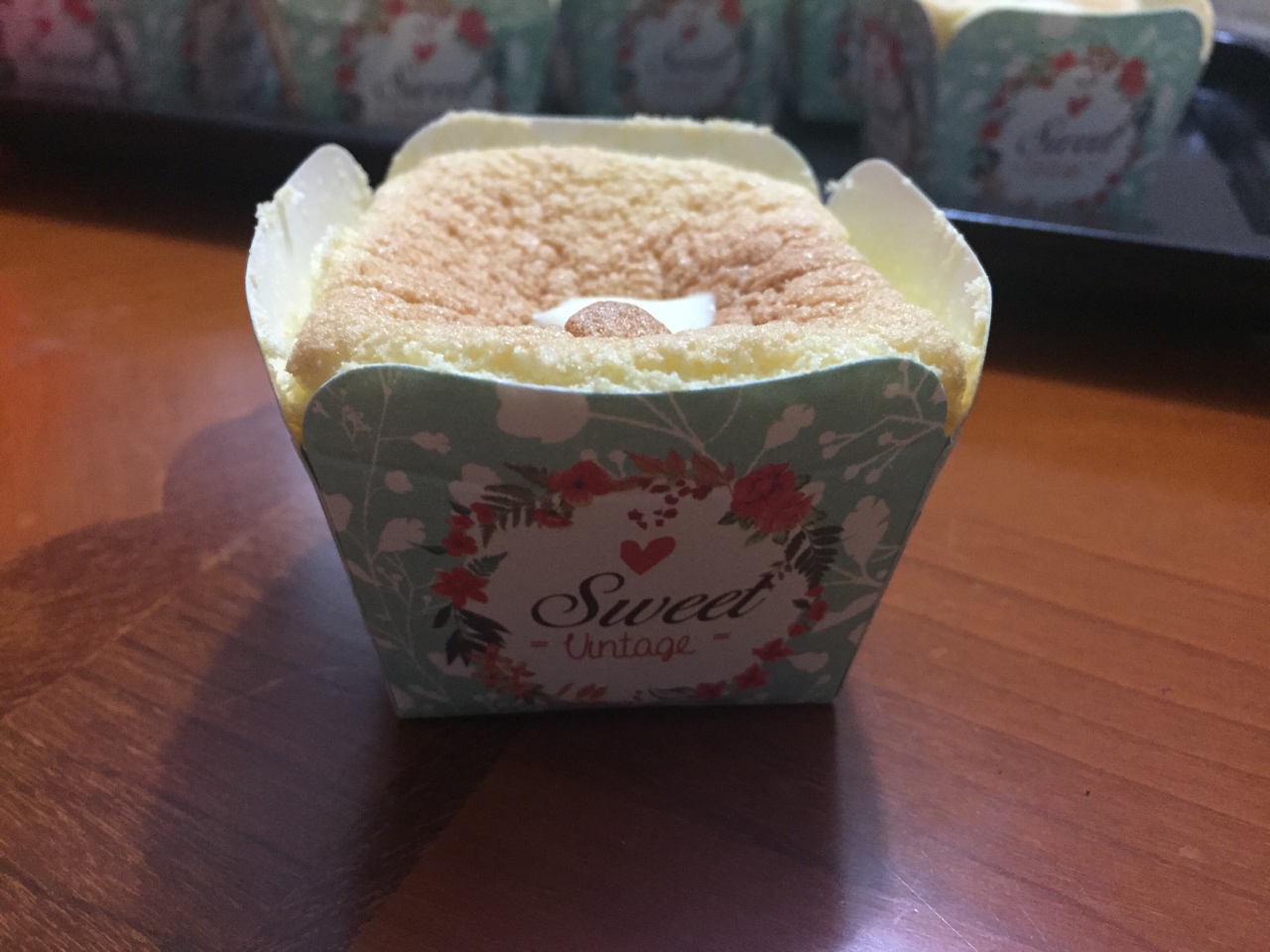 北海道戚风蛋糕的做法 步骤25