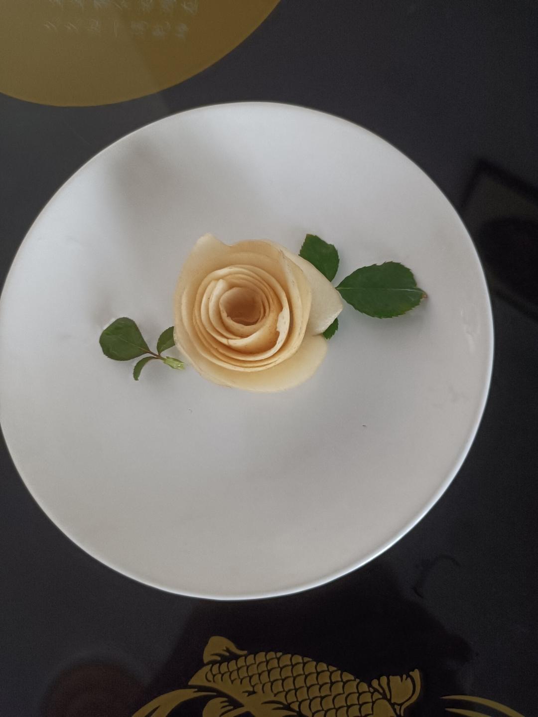 🌹简单美丽的水果皮花🌺