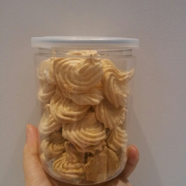 蛋白糖（烤箱做蛋白糖）