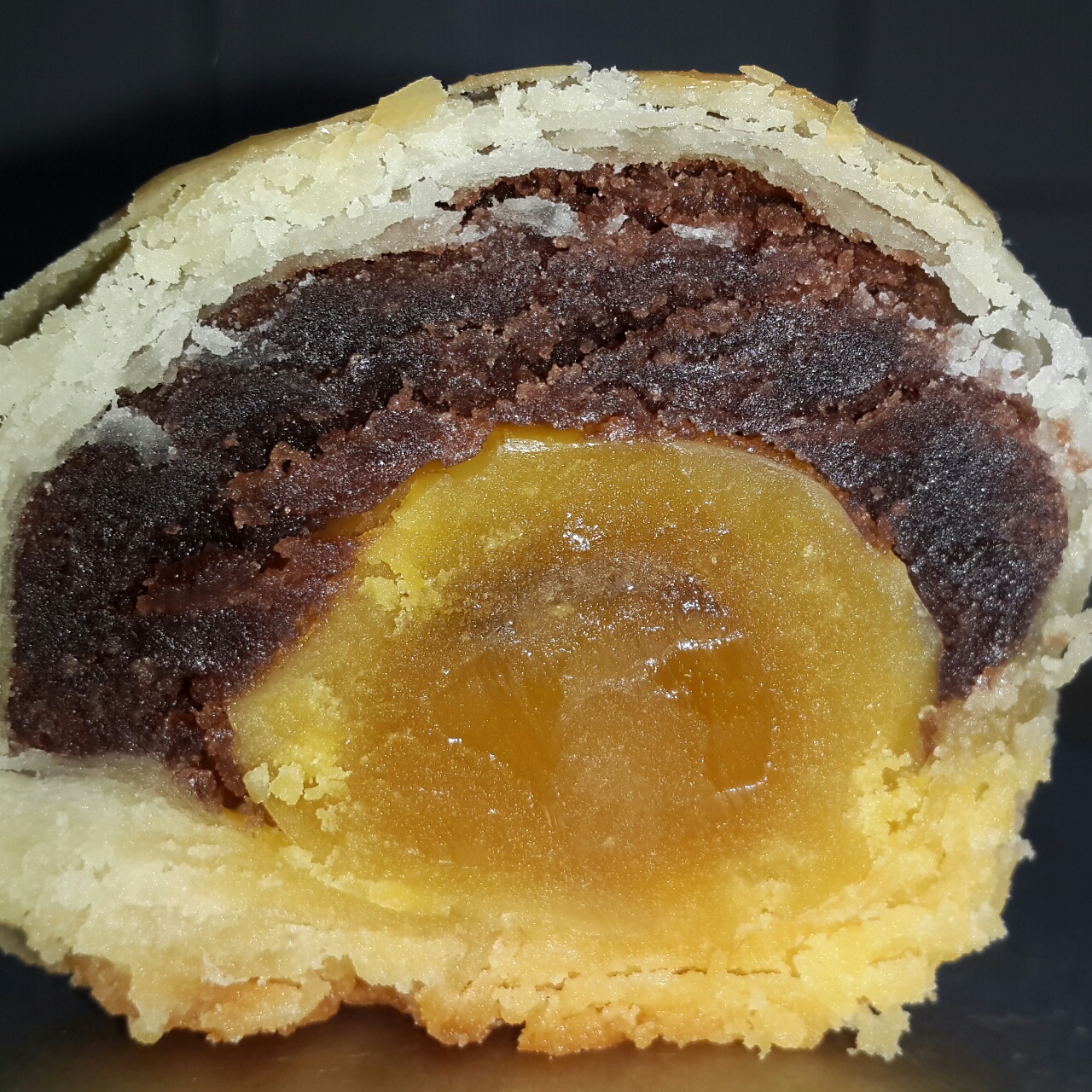 酥皮五仁月饼