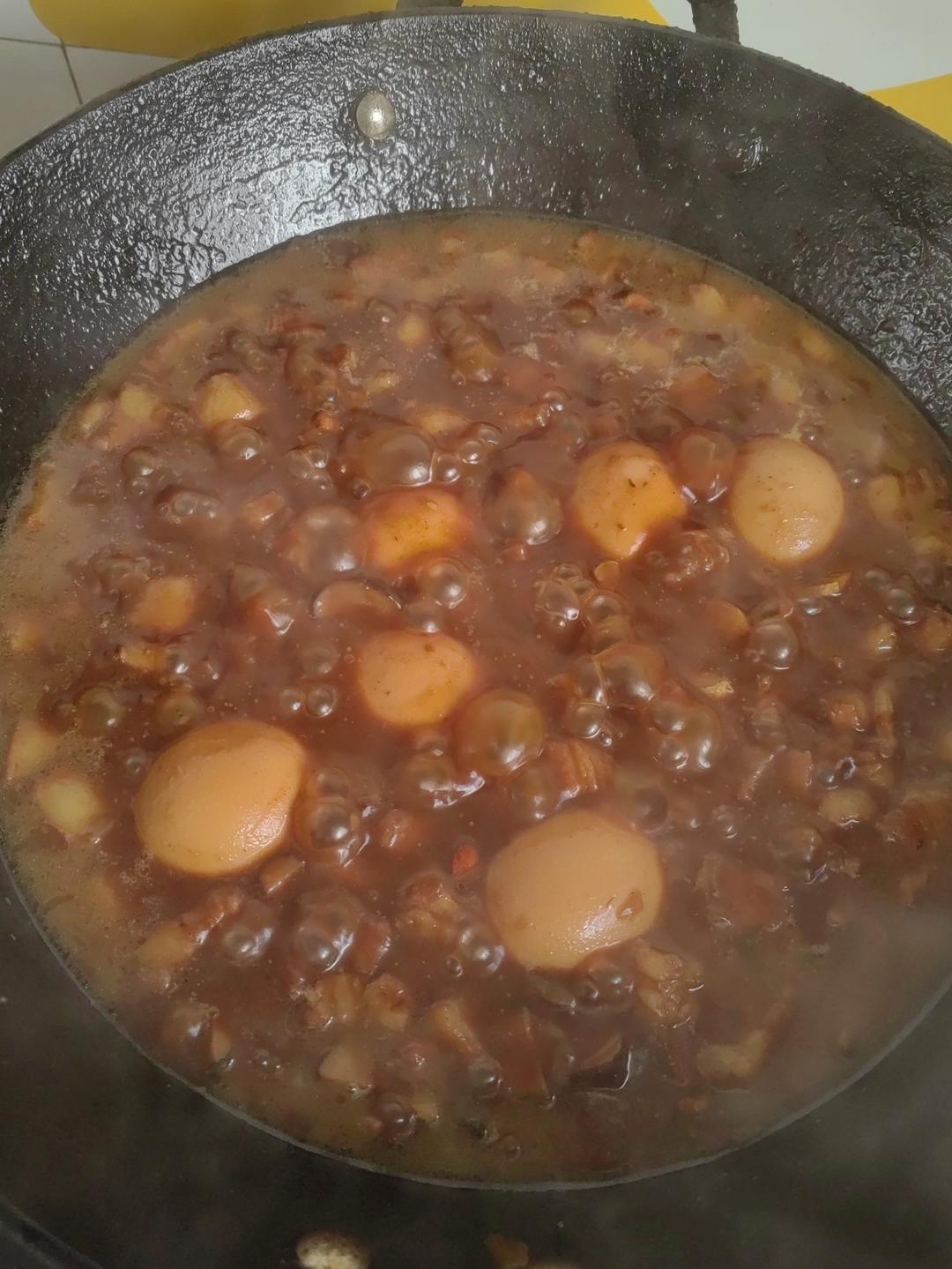 洋葱酥卤肉饭