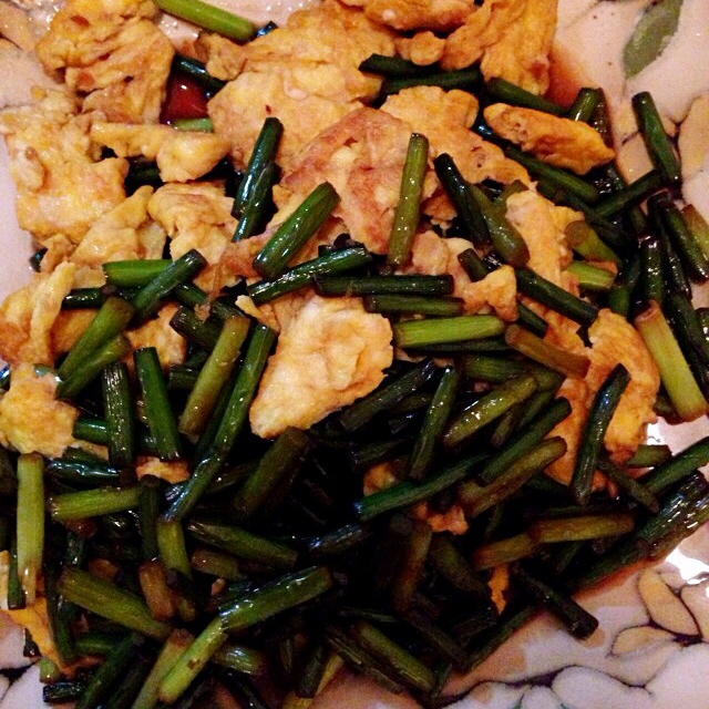 蒜薹炒鸡蛋