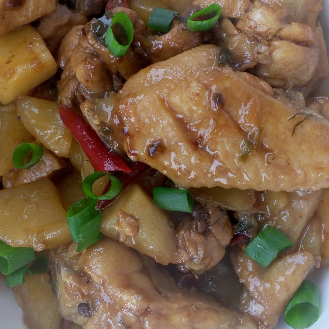 土豆炖鸡翅（快手零失败）