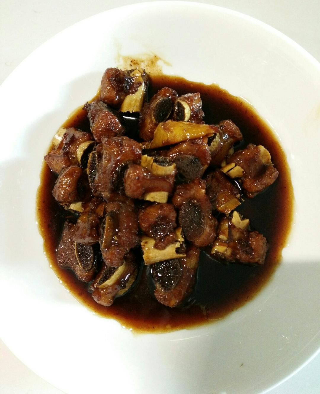 红烧排骨