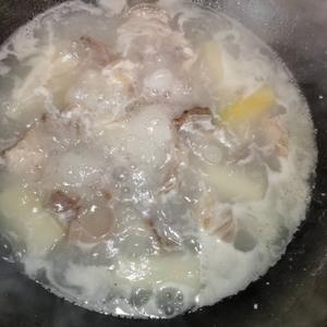 冬天的萝卜羊肉汤的做法 步骤3