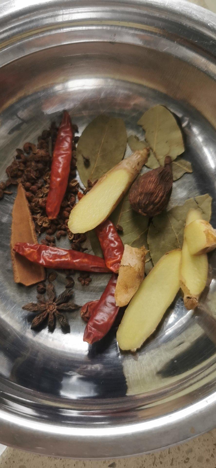 卤牛肚