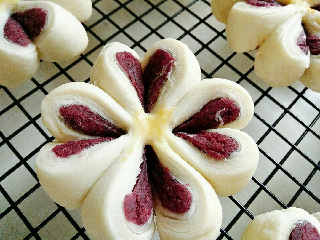 【浪漫春花开】花样紫薯酥