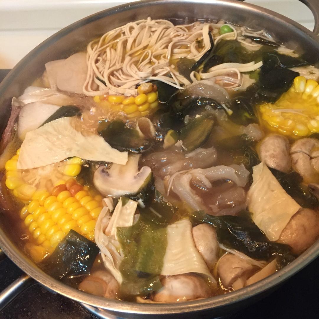 寿喜烧（日式牛肉锅）