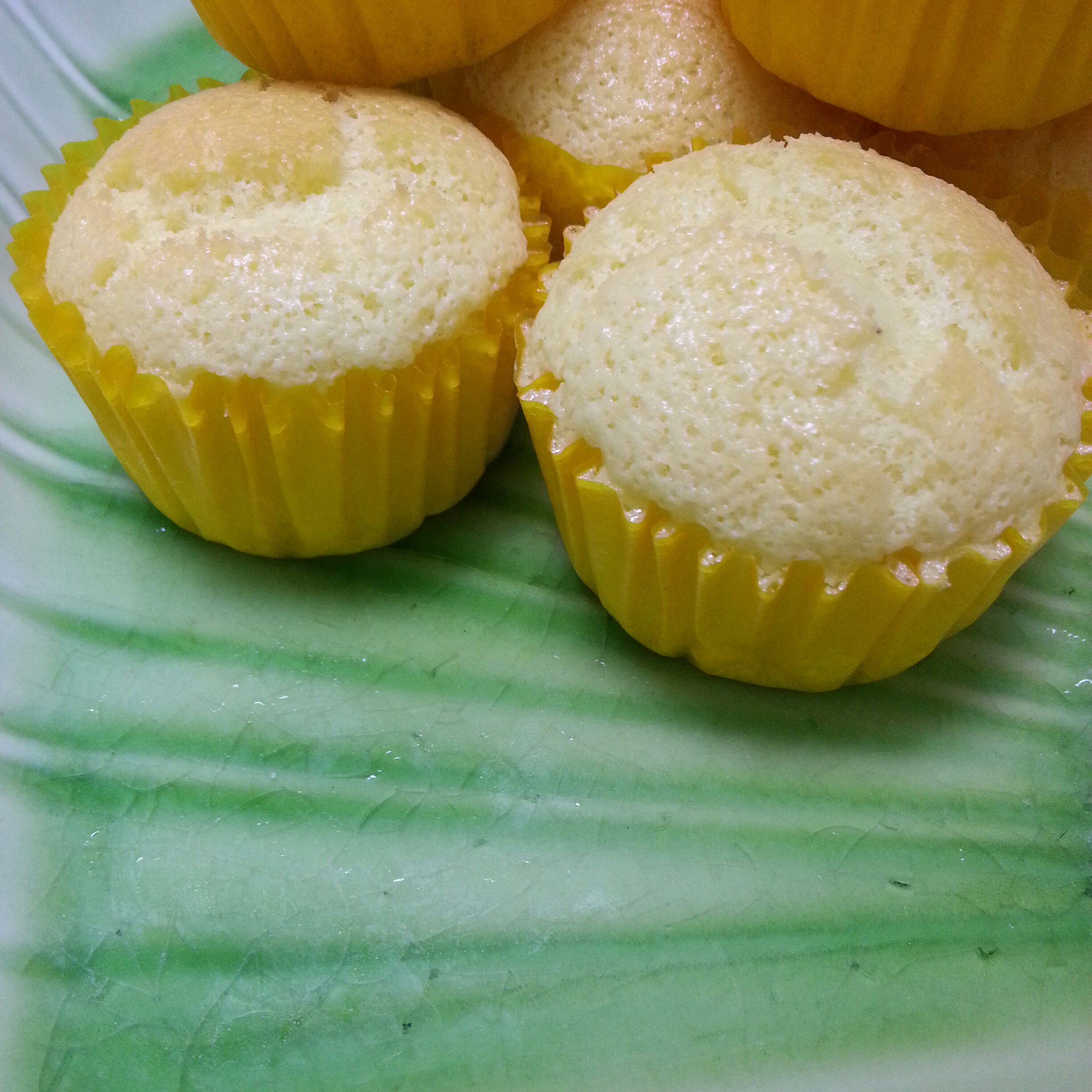 消耗淡奶油之作——淡奶油小蛋糕