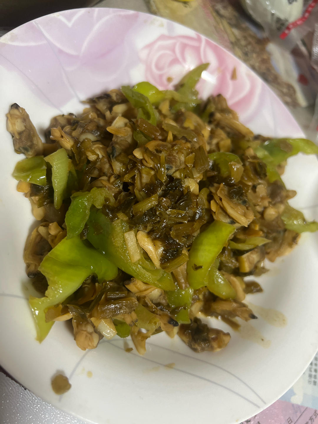 雪菜炒蛤蜊肉