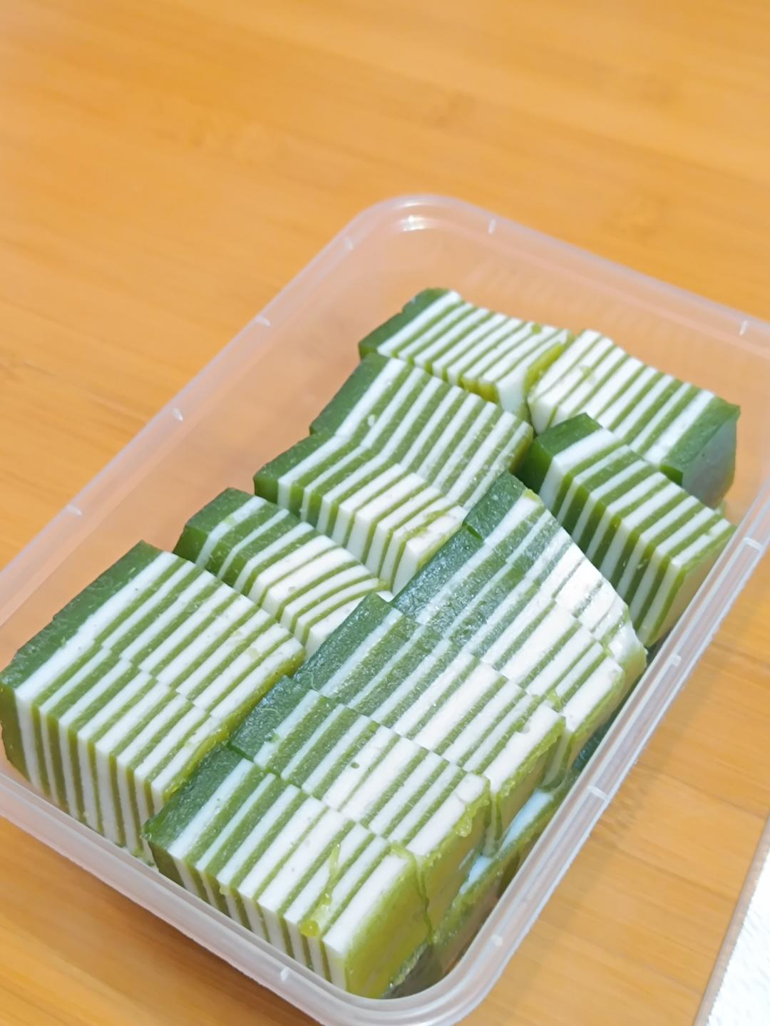 Q弹艾汁椰香千层马蹄糕