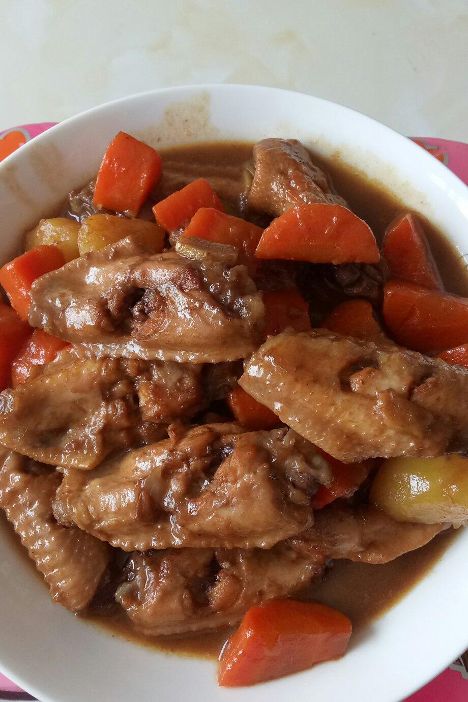 土豆炖鸡翅（快手零失败）