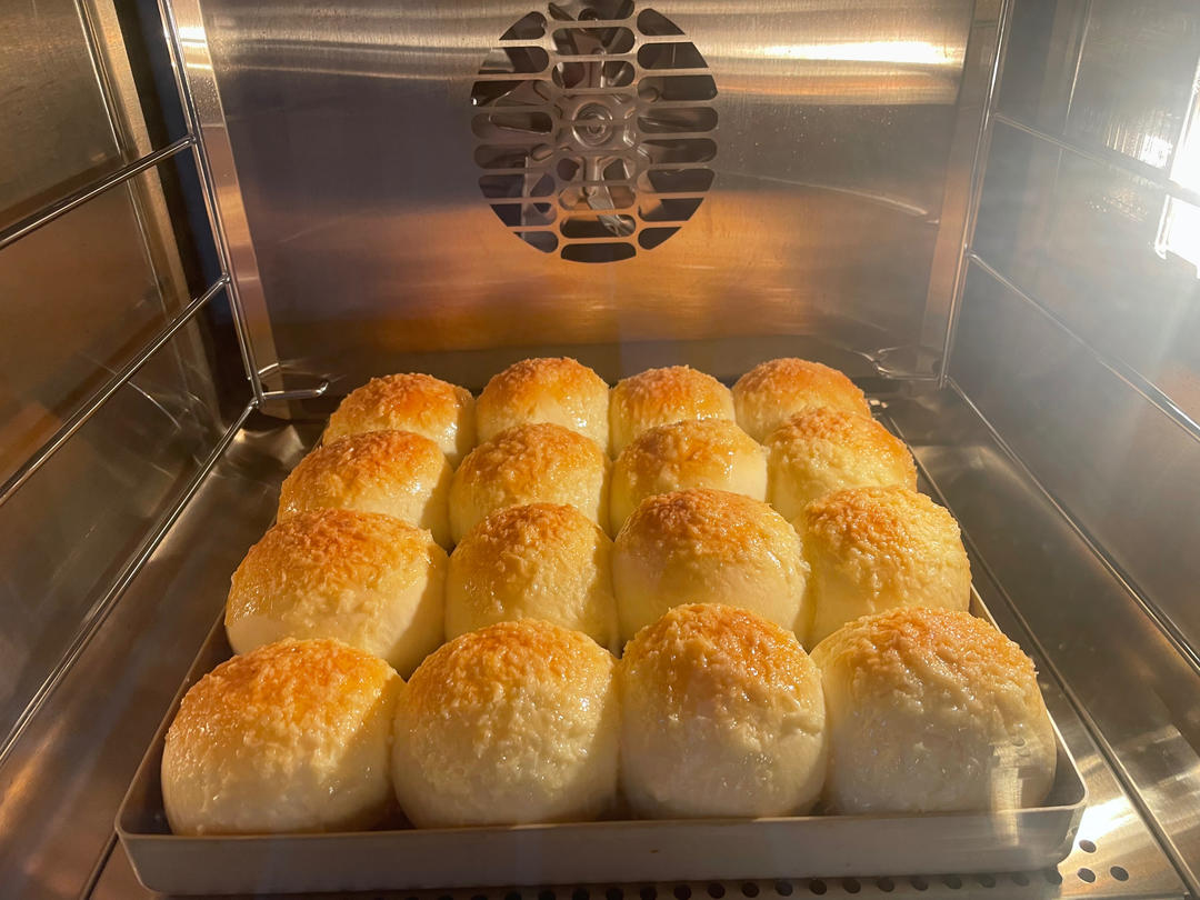 简单易做～椰蓉小面包