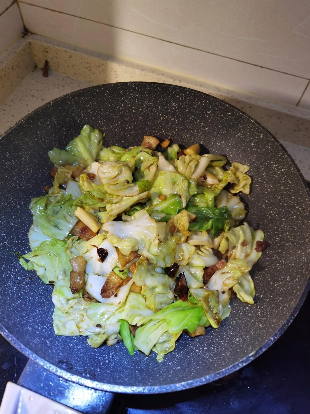 手撕包菜的秘诀-在家做出饭店的味道