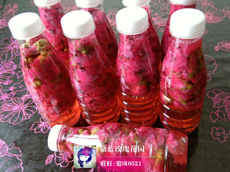 自制玫瑰醋的制作方法 泡平阴玫瑰鲜花的做法 步骤3