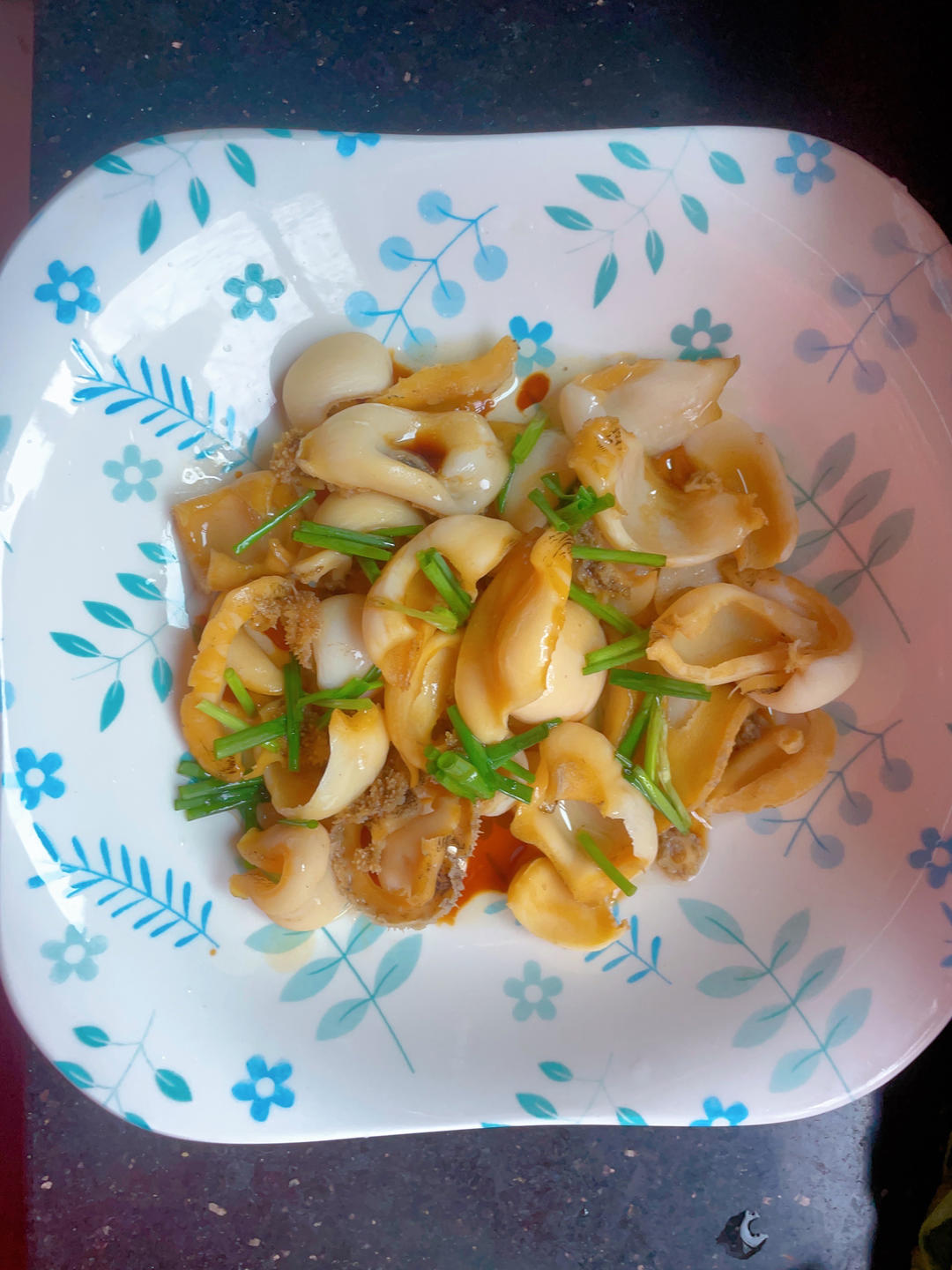 葱油鲍鱼片