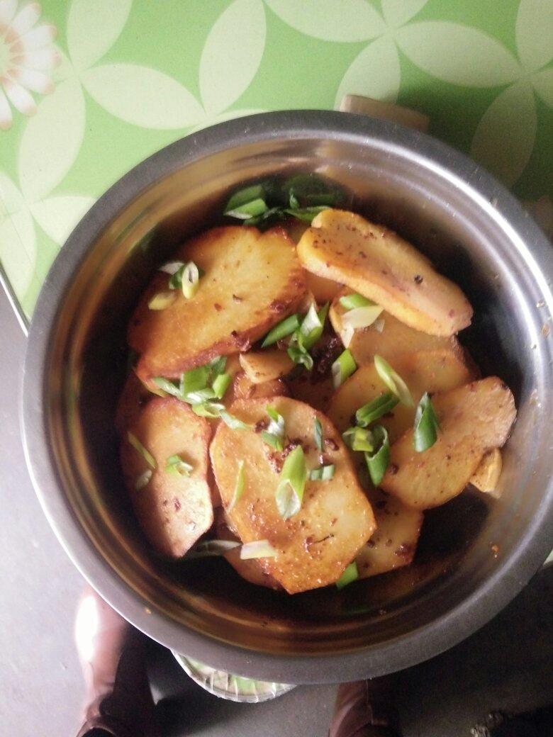 干锅土豆片
