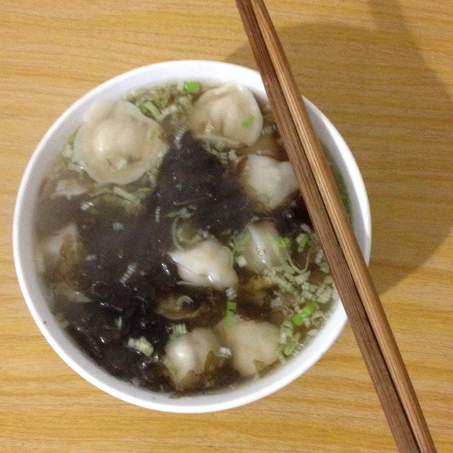 元宝馄饨的包法
