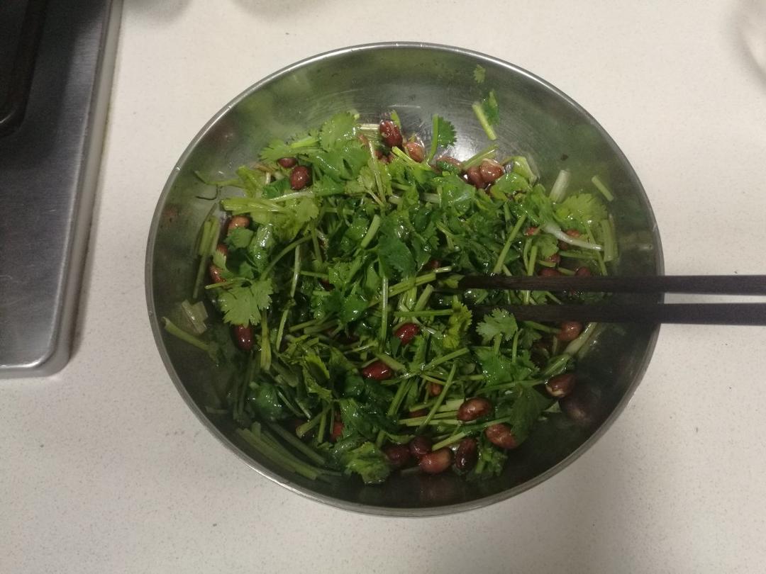 香菜凉拌花生米