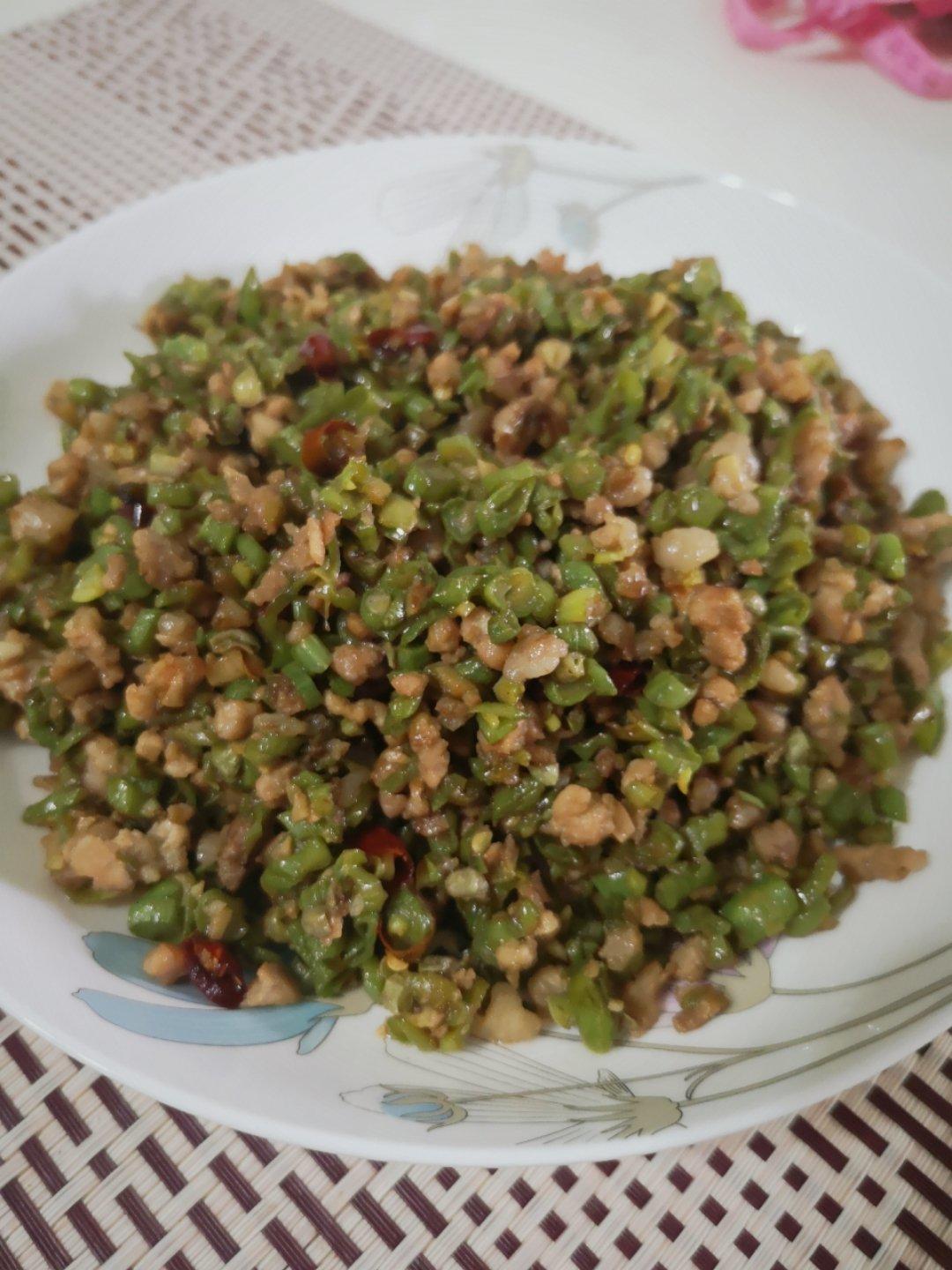 舔盘子的肉末豆角