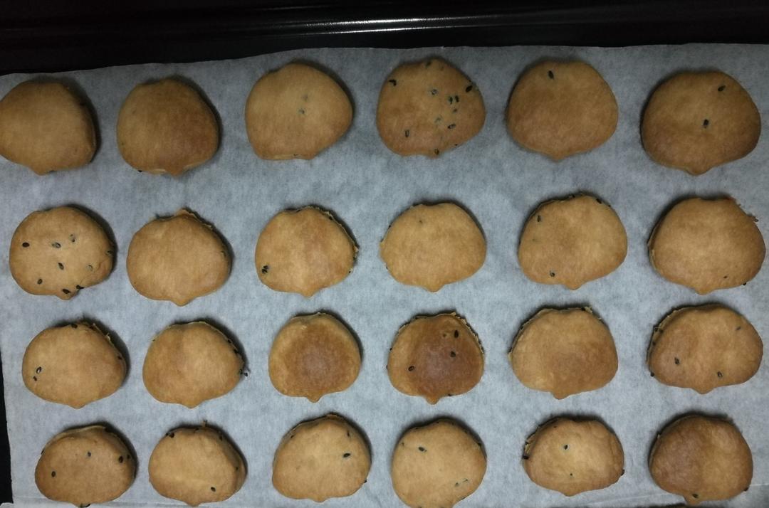 多余打发奶油的用法：香脆芝麻饼干