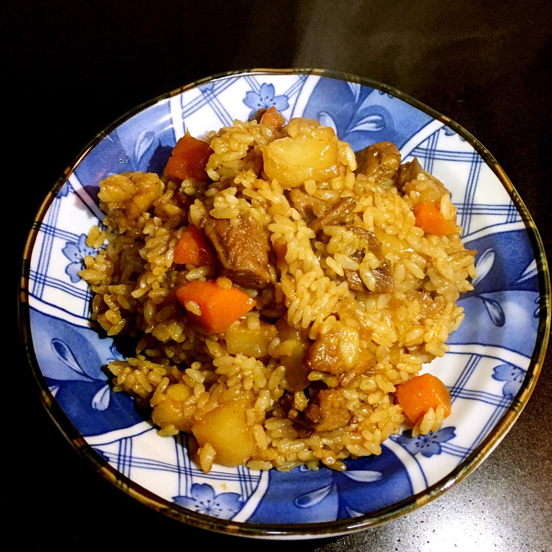 喷香羊肉焖饭