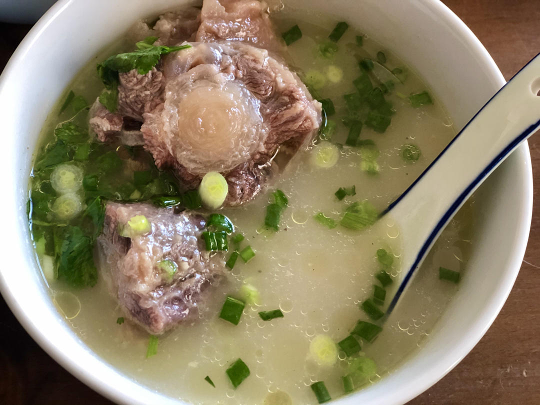 猫科siobhan做的韩式清炖牛尾汤