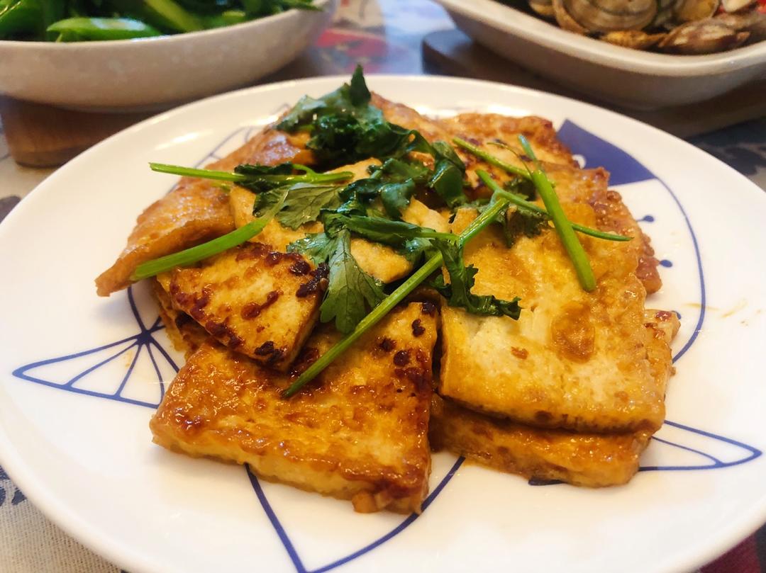无敌好吃的香煎豆腐