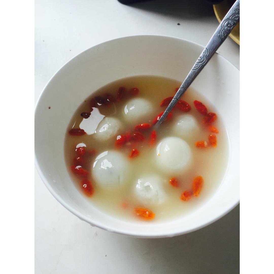 酒酿汤圆