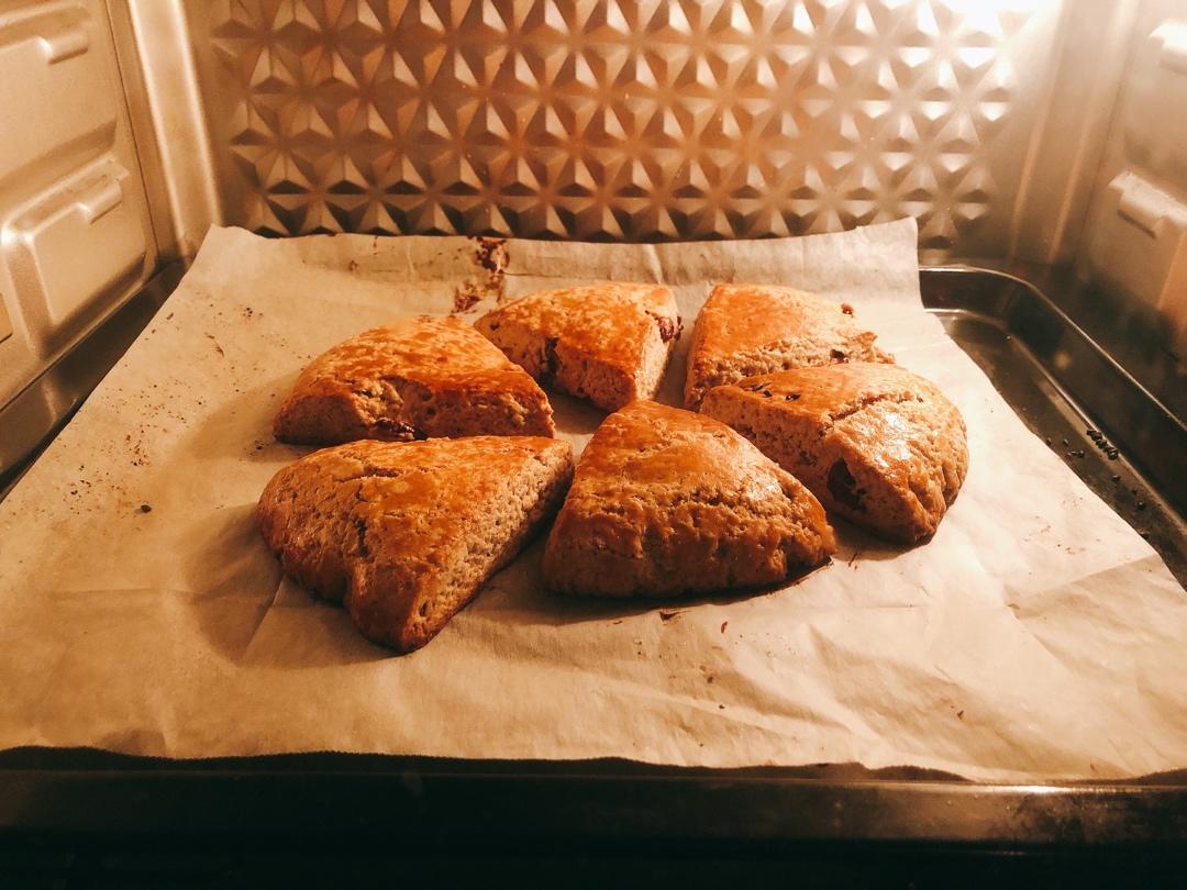 完胜星巴克的超美味酥脆司康 super easy crunched scone