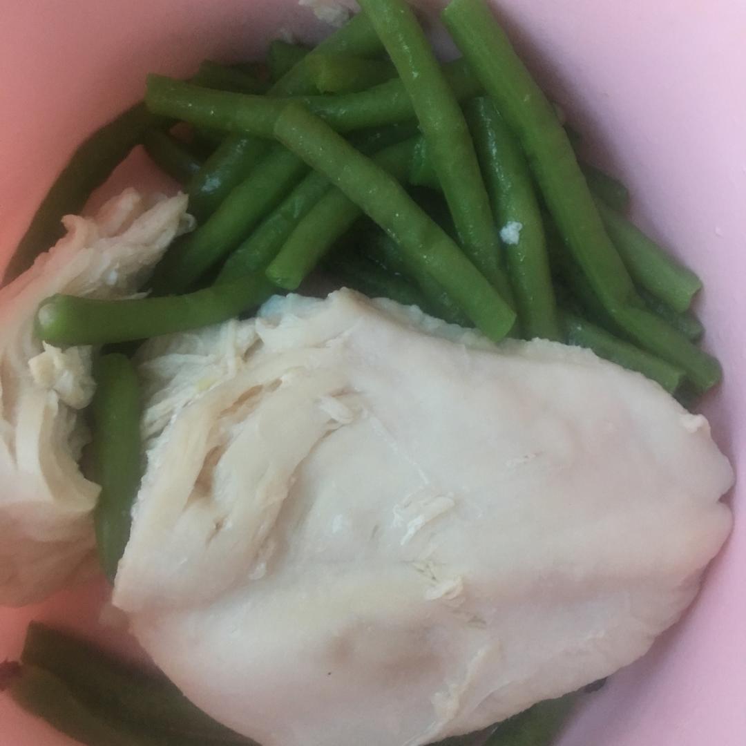 完美口感的水煮鸡胸肉 Poached Chicken Breast