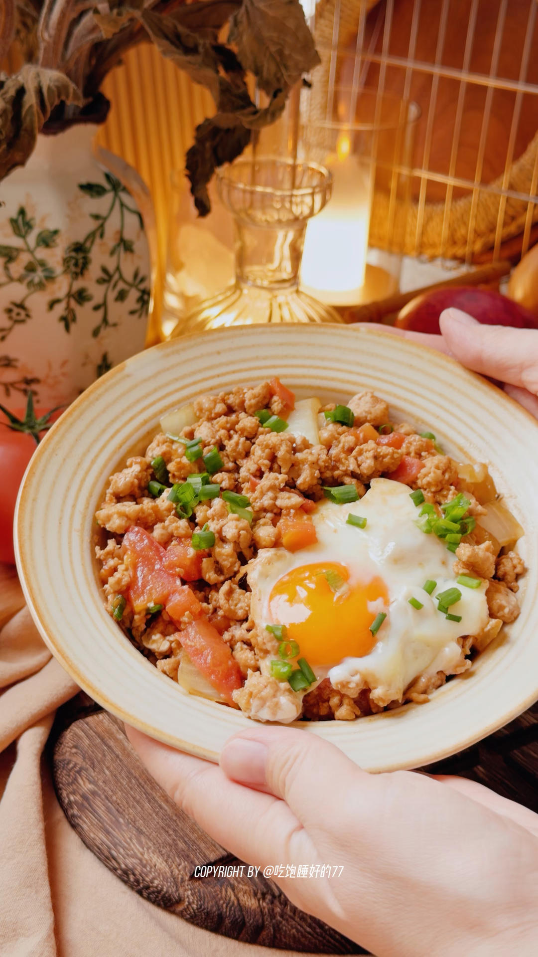 十五分钟搞定的“我很好拌饭”｜流心蛋拌饭的快乐谁懂‼️

吃了这碗饭，想不开心都难！“我很好拌饭”教程来啦，超简单，一定要学！
📝食材清单和烹饪文稿放视频最后了，快试试吧～