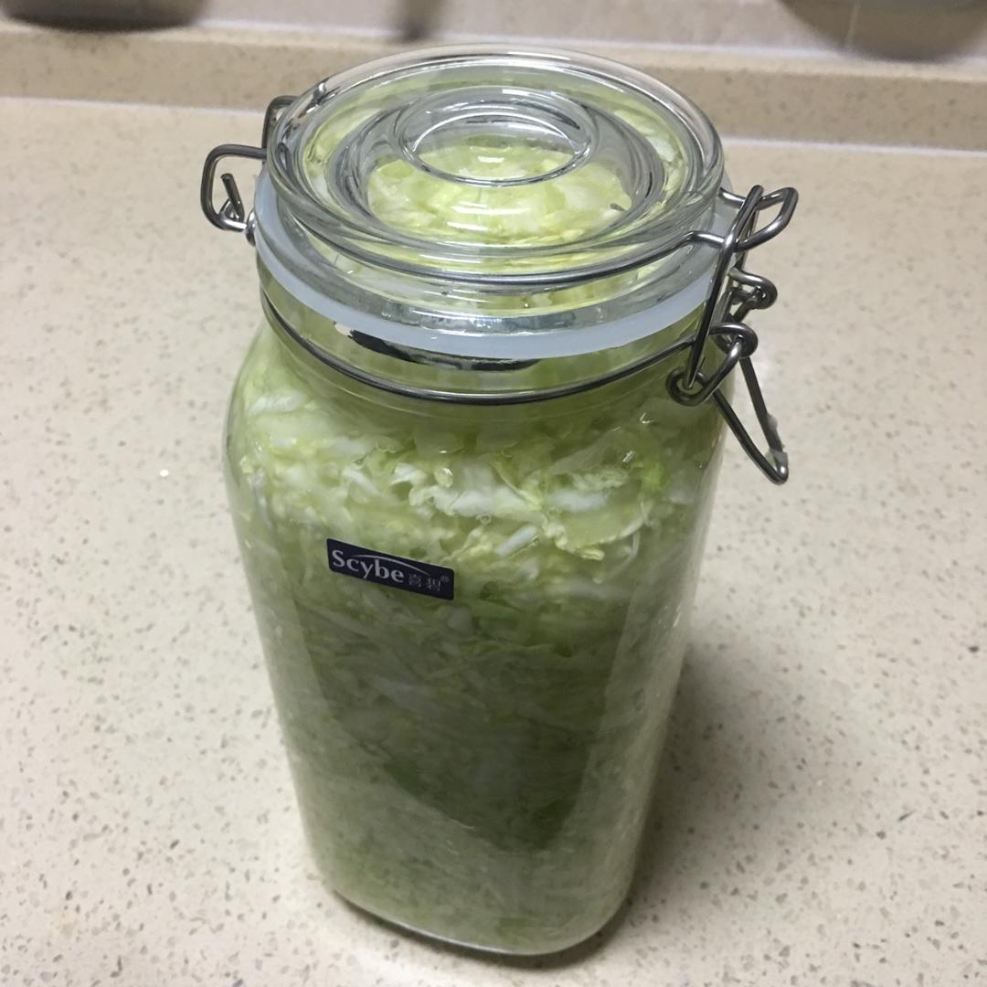 快速简单不占地儿的酸菜腌法