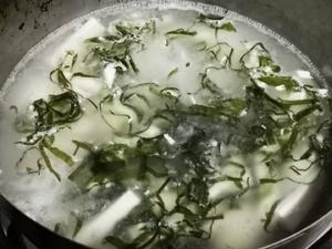 海蛎肉豆腐汤的做法 步骤3