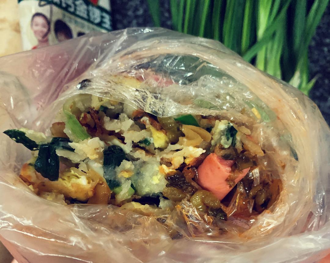 韭菜鸡蛋饼（路边摊版）的做法