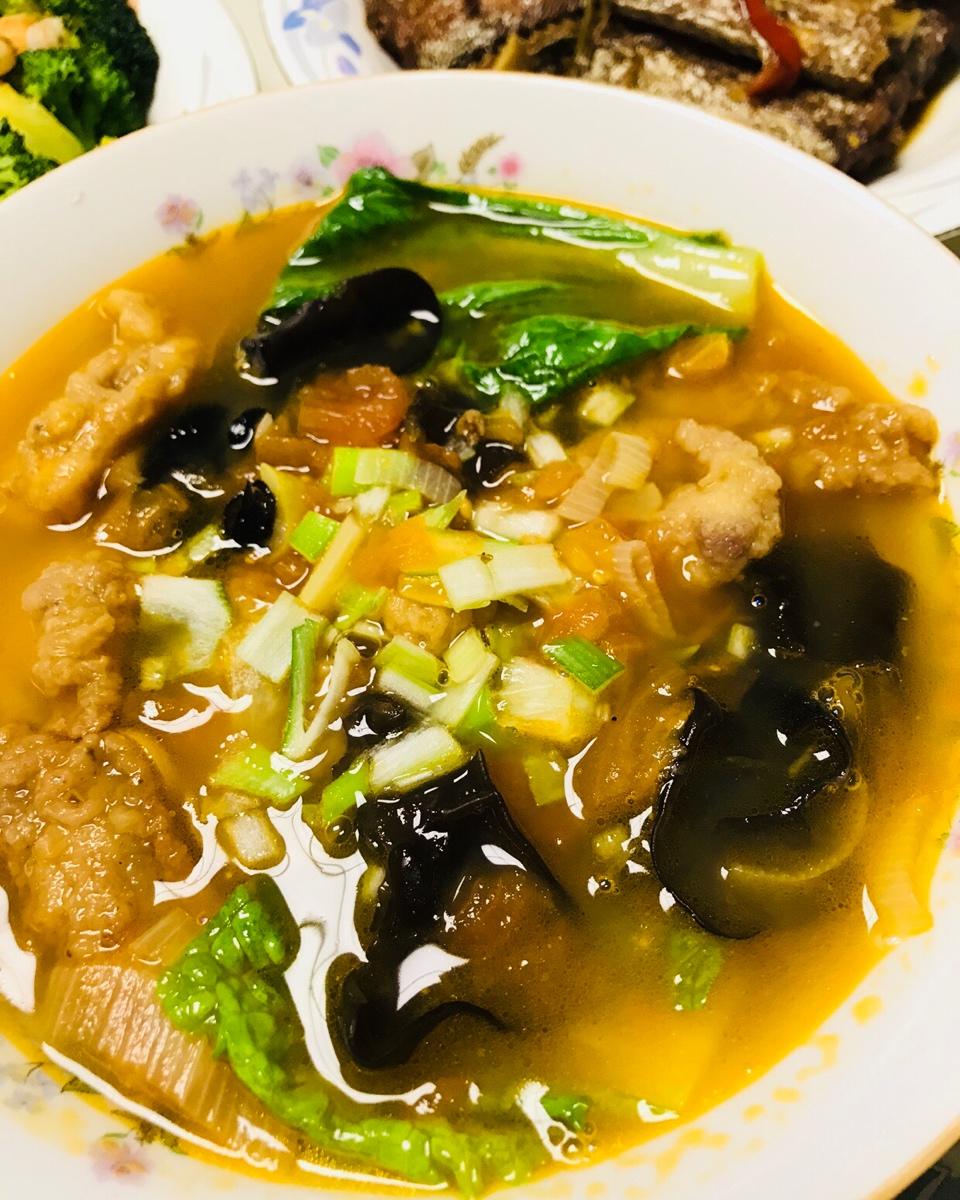 酸汤小酥肉