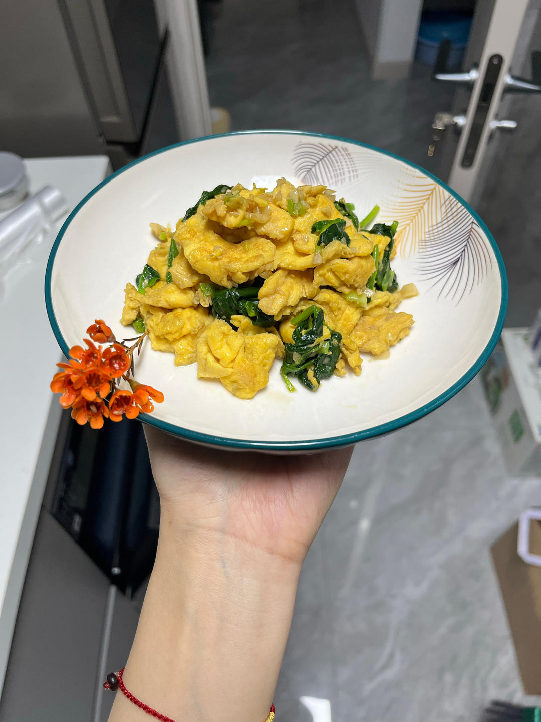 菠菜炒鸡蛋