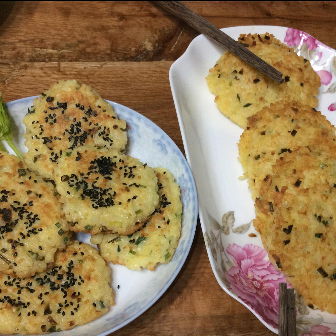 鸡蛋米饭饼